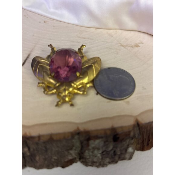 Vintage Gold-Tone Bug Beetle Brooch With Pink Gemstone Accent 1950s - Picture 10 of 10